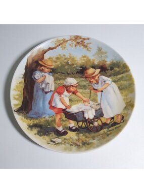 Jeanne Down Friends I Remember Edwin Knowles Plate Playing Nurse Limited Edition